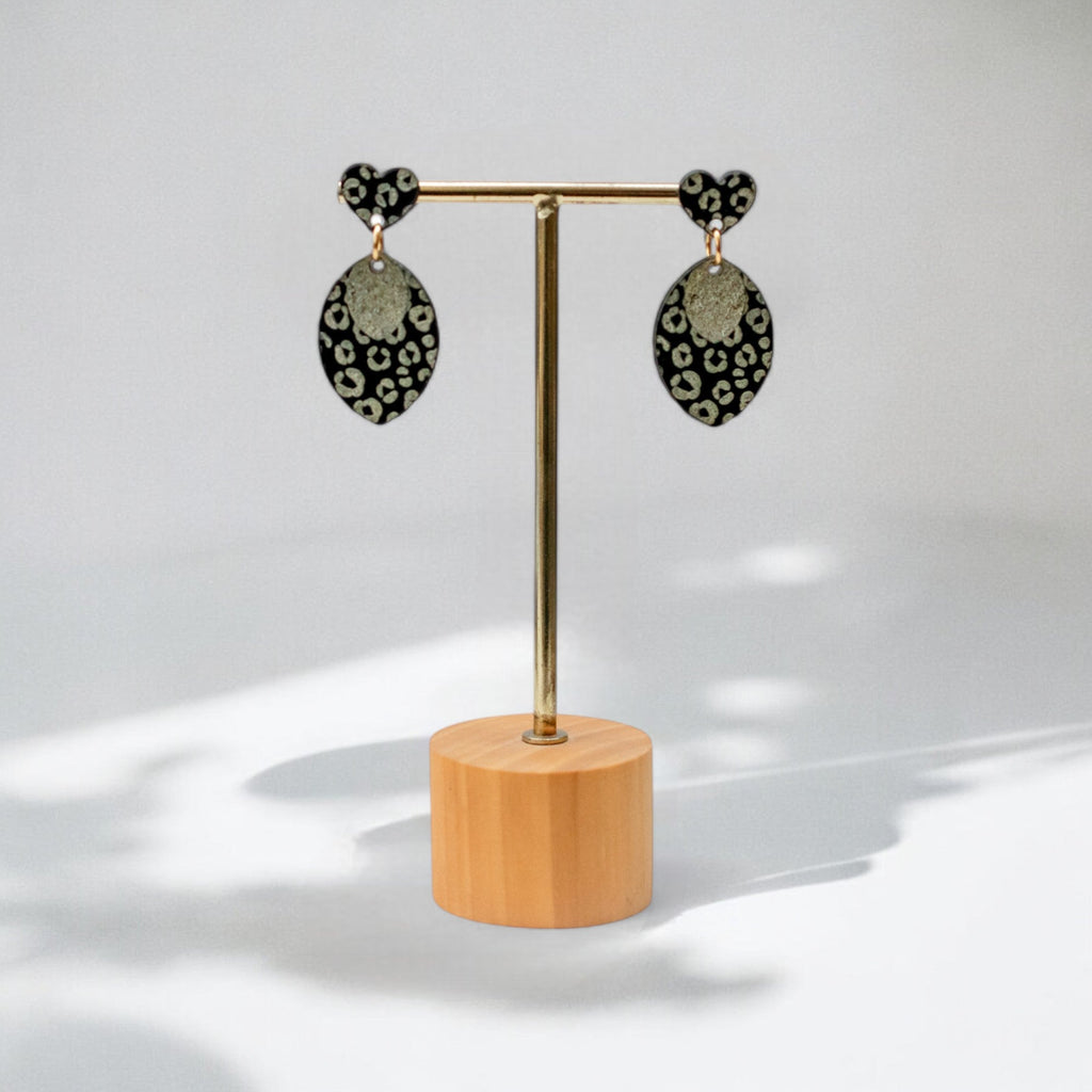 Maya · Luipaard Oorbellen · Metallic Gouden Gravure