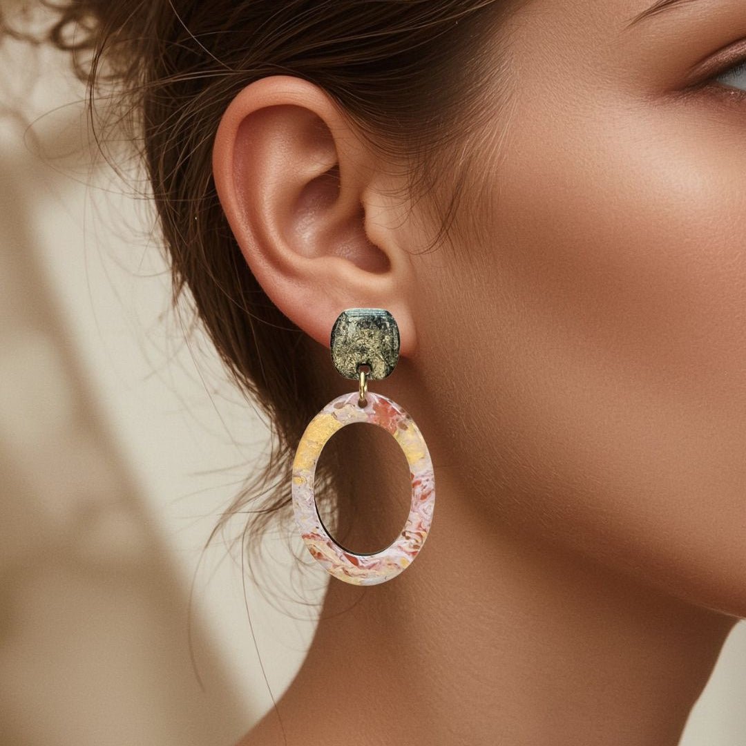 Ramona · Handgeschilderde Statement Oorbellen · Metallic kleuren